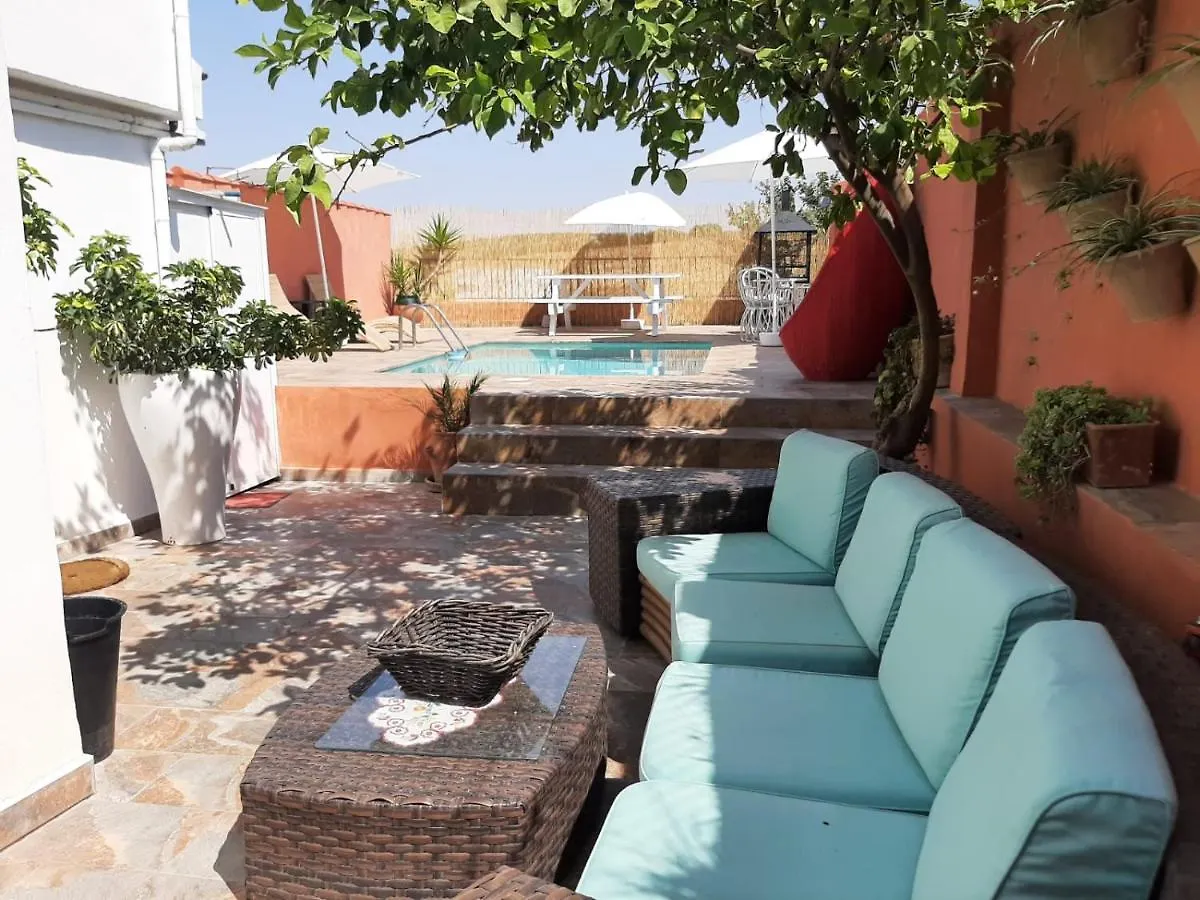 Casa Rural Mananas Felices Martos 0*,